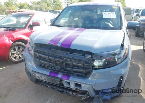 2024 Honda Ridgeline Rtl z USA, uszkodzony, nr VIN 5FPYK3F53RB009203